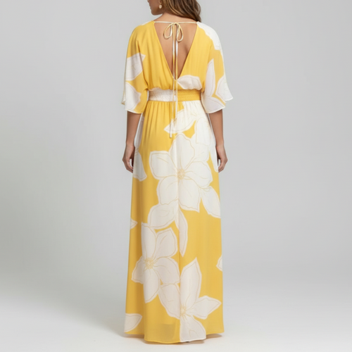 Blommig maxiklänning med smickrande passform