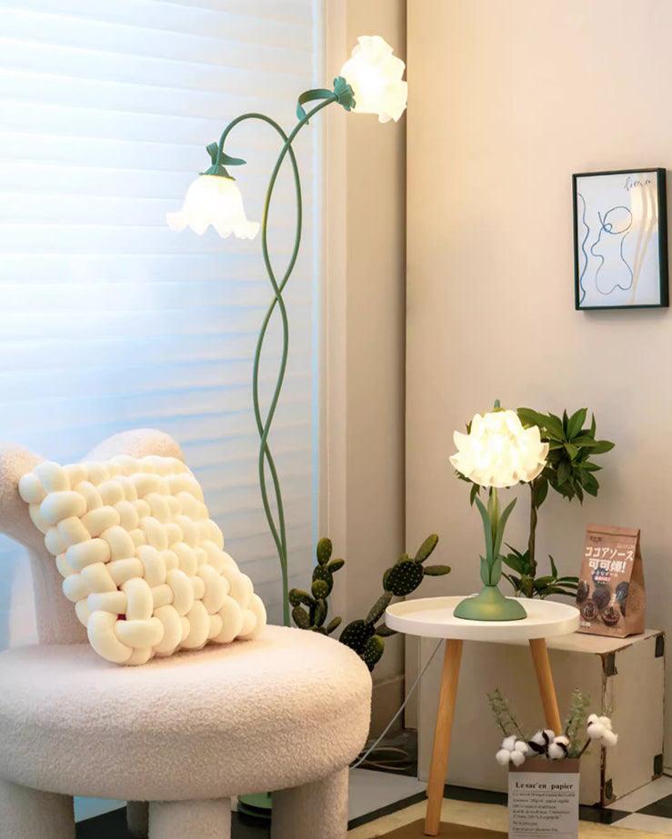 Calla Blommor Golvlampa | Elegant Design för Vardagsrummet med Grön Matt Finish 3
