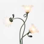 Calla Blommor Golvlampa | Elegant Design för Vardagsrummet med Grön Matt Finish 4