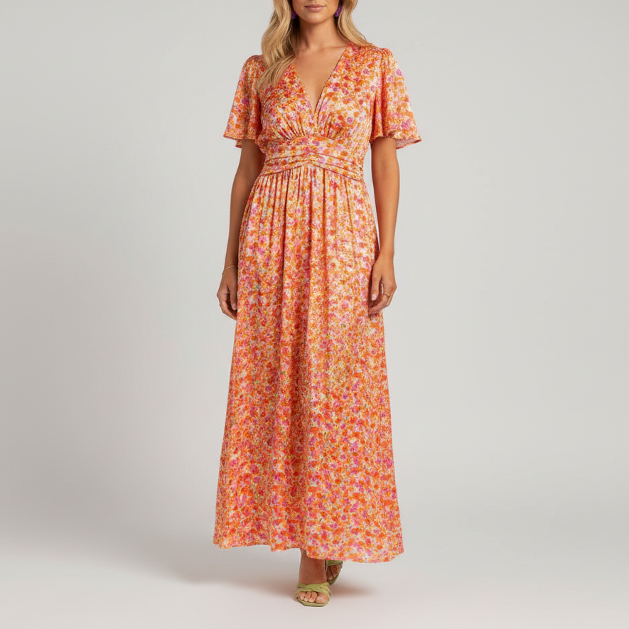 Platomer | Blommönstrad maxiklänning med djup V-ringning