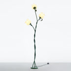 Twist Tulip | Justerbar Golvlampa med Tulpanformade Nyans för Elegant Heminredning 1