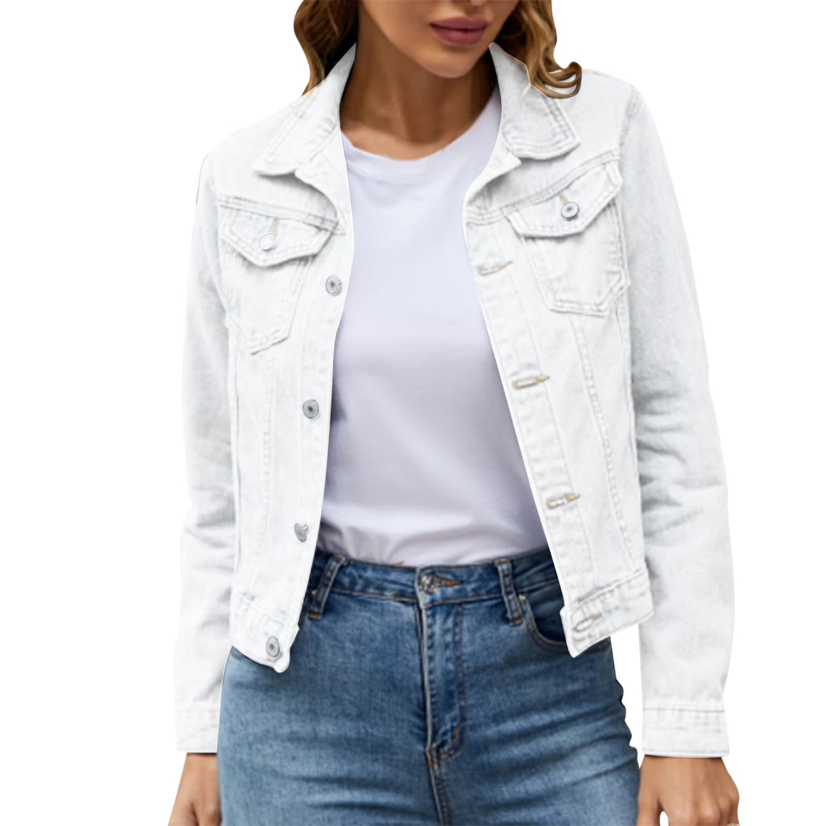 Figursydd jeansjacka för dam med knappar och praktiska fickor, kort modell - Vit